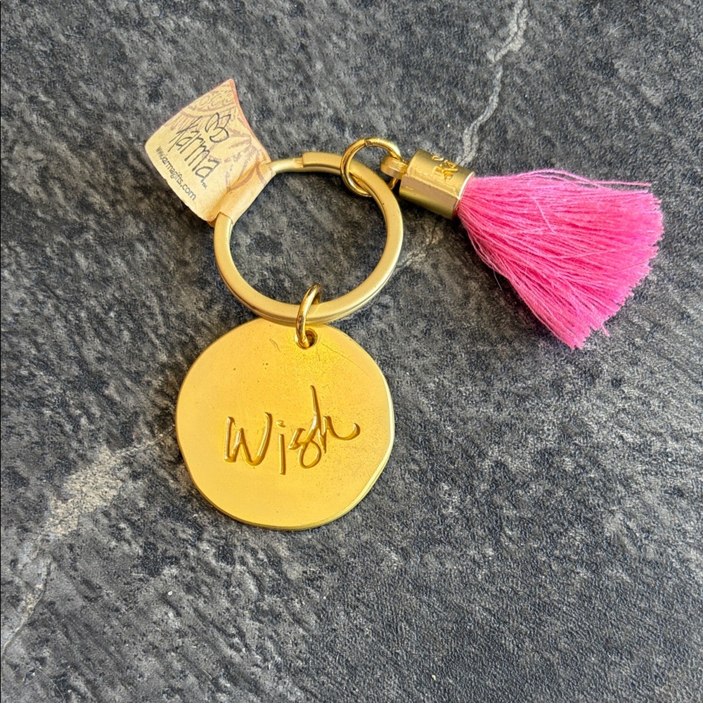 NWT - WISH Gold-Tone Disc Keyring with Pink Tassel
